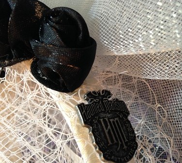 disney_mickey_ears_haunted_mansion_lace_ears_02